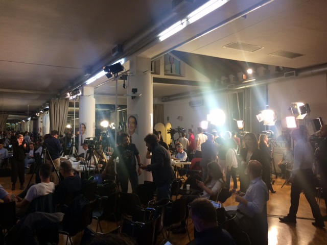 Beppe Sala vince a Milano. La diretta di Affari Beppe Sala vince a Milano. La diretta di Affari