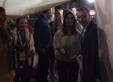 Virginia Raggi, il balletto della vittoria nella notte della festa