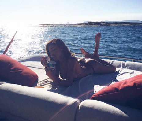 Belen Rodriguez e Iannone: vacanza a Ibiza. Le foto