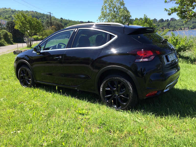 DS 4 Crossback: il crossover chic DS 4 Crossback: il crossover chic