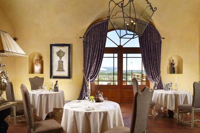 Chianti, re per una notte al “Castello del Nero”