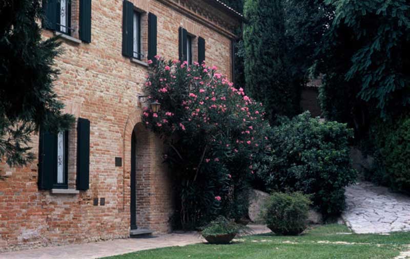 Relais Palazzo Viviani: notte romantica nei Borghi più Belli d’Italia Relais Palazzo Viviani: notte romantica nei Borghi più Belli d’Italia