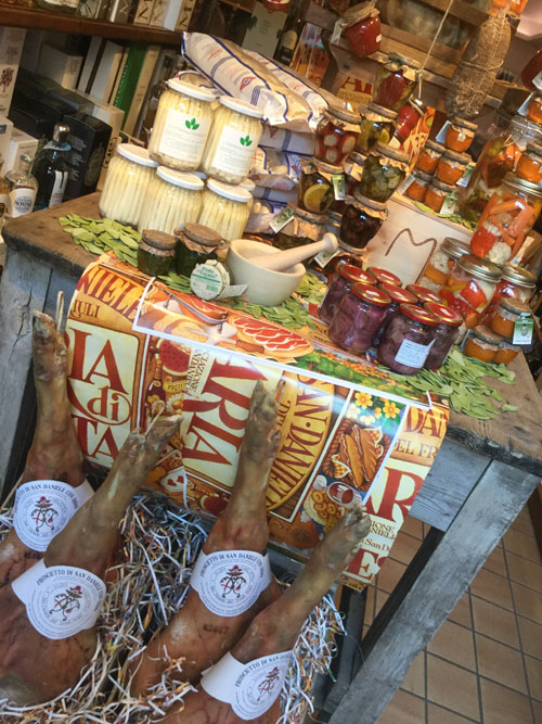 Aria di Festa per il prosciutto di San Daniele