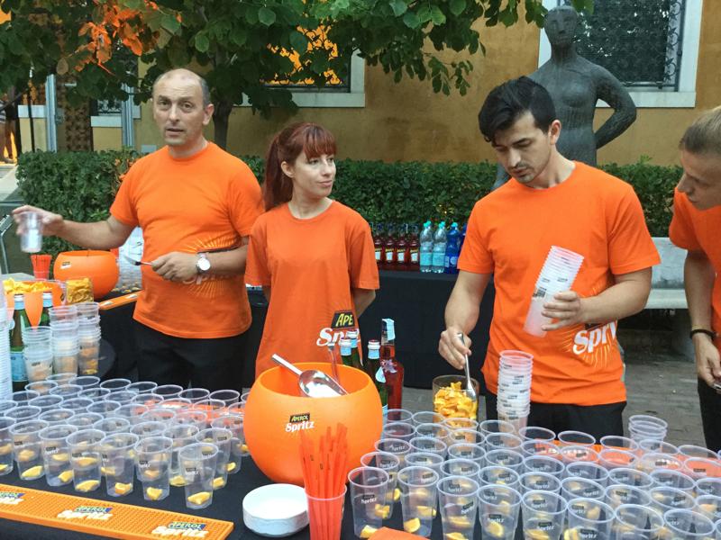 Aperol Spritz festa al Guggenheim: nuovo design per il Signature Glass