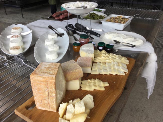 Cucina “Agrigourmet” e notti da sogno a “La Botanica”