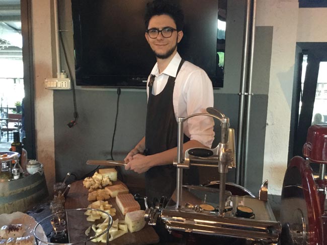 Cucina “Agrigourmet” e notti da sogno a “La Botanica”