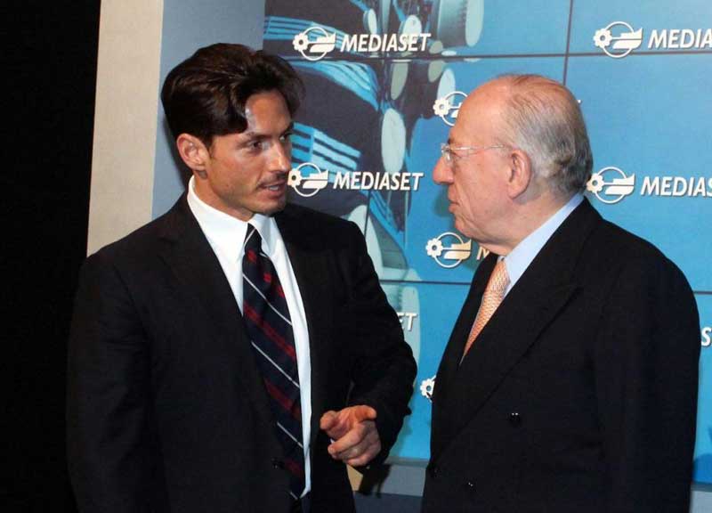 Confalonieri: “Milan cinese? Ci siamo. Vogliono investire” Confalonieri: “Milan cinese? Ci siamo. Vogliono investire”