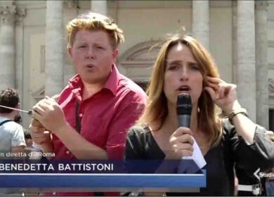 Addio a Bud Spencer, Studio Aperto sbaglia tutte le citazioni dei film