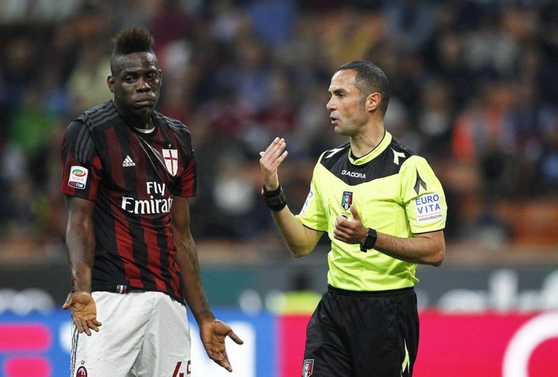Balotelli: “Il Milan mi ha lasciato. Diventerò Pallone d’Oro e…” Balotelli: “Il Milan mi ha lasciato. Diventerò Pallone d’Oro e…”