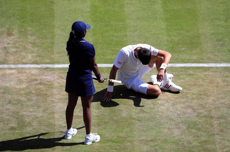 Wimbledon, Djokovic incredibile flop: fuori al terzo turno. Murray ok Wimbledon, Djokovic incredibile flop: fuori al terzo turno. Murray ok