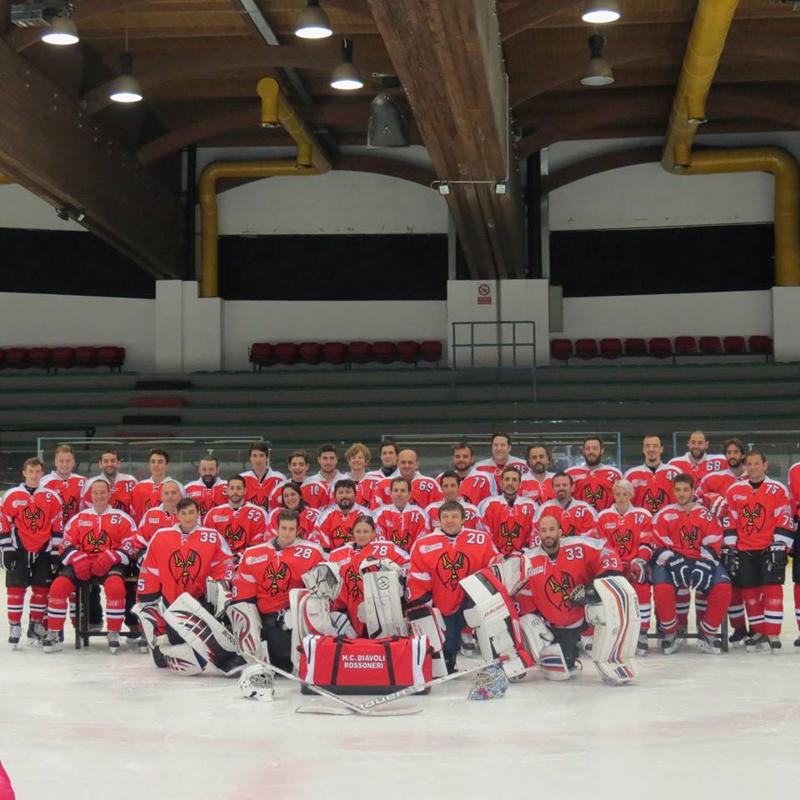 I Diavoli Rossoneri di hockey, la nuova avventura di Kutuzov I Diavoli Rossoneri di hockey, la nuova avventura di Kutuzov