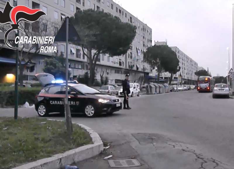 Spacciatore indebitato per 50 mila euro: gli rapiscono i figli Spacciatore indebitato per 50 mila euro: gli rapiscono i figli