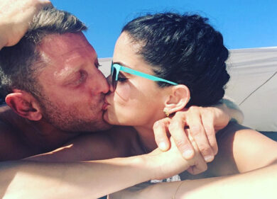 Lapo Elkann e Shermine: dolce vita e baci a Capri