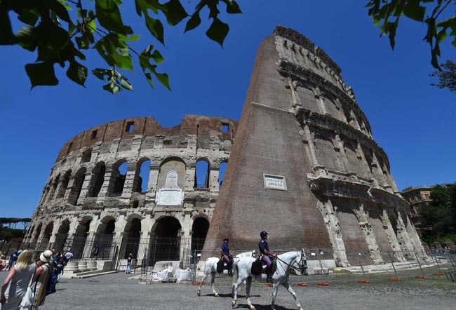 Il Colosseo visto dopo il restauro by Tod’s: le immagini