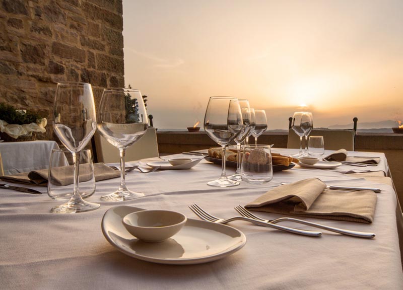 Rocca di Castelfalfi: un BBQ gourmet da gustare sotto le stelle