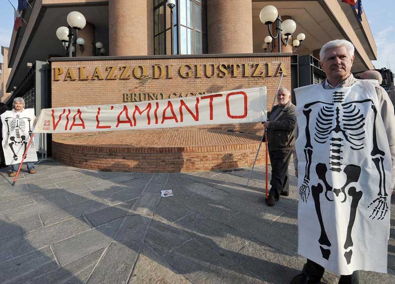 “Morire per amianto è come morire per terrorismo”. La sentenza “Morire per amianto è come morire per terrorismo”. La sentenza