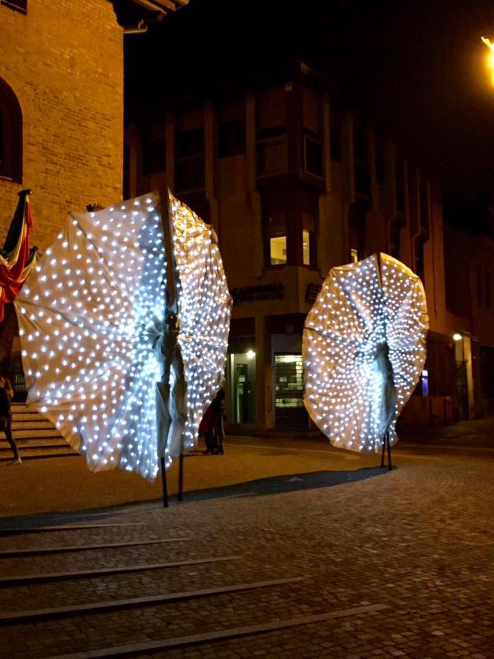 “Notte in” a Melegnano, serata di intrattenimento e shopping. Foto “Notte in” a Melegnano, serata di intrattenimento e shopping. Foto