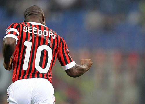 Seedorf, ora è ufficiale: Clarence dopo il Milan ricomincia dalla Cina Seedorf, ora è ufficiale: Clarence dopo il Milan ricomincia dalla Cina