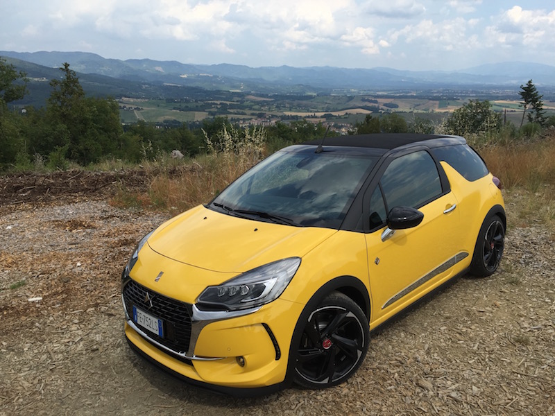 Nuova DS 3 Performance: sportività ed eleganza alla francese