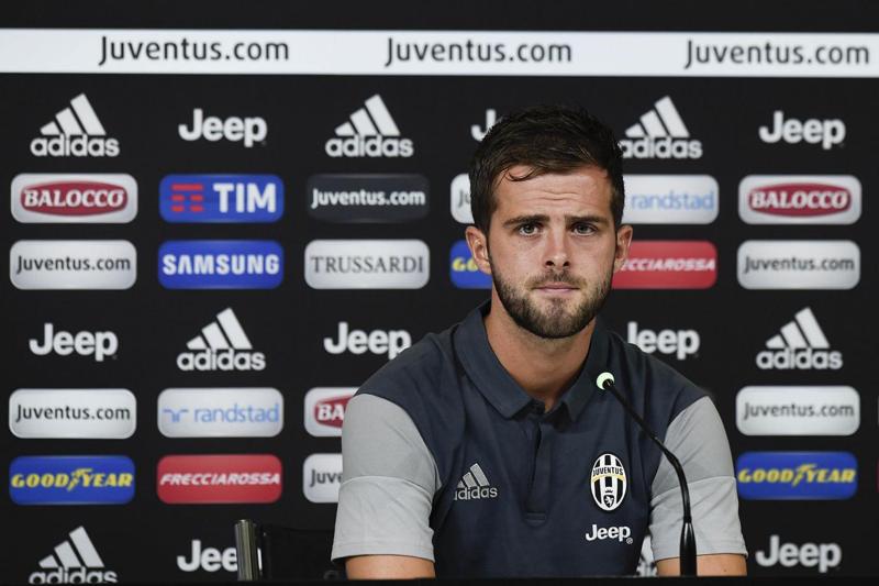 Pjanic: “Ho già capito perché la Juve vince e la Roma no”. Su Benatia… Pjanic: “Ho già capito perché la Juve vince e la Roma no”. Su Benatia…