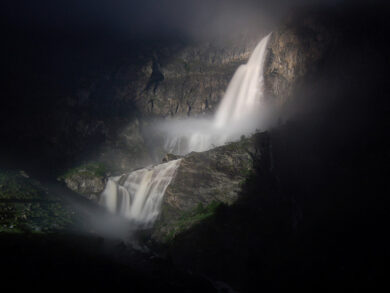 Cascate del Serio by night: tra gusto e tradizione. The Milan Showbiz