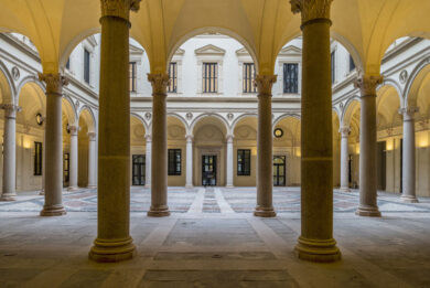 Palazzo Turati, meravigliosi affreschi in ogni salone