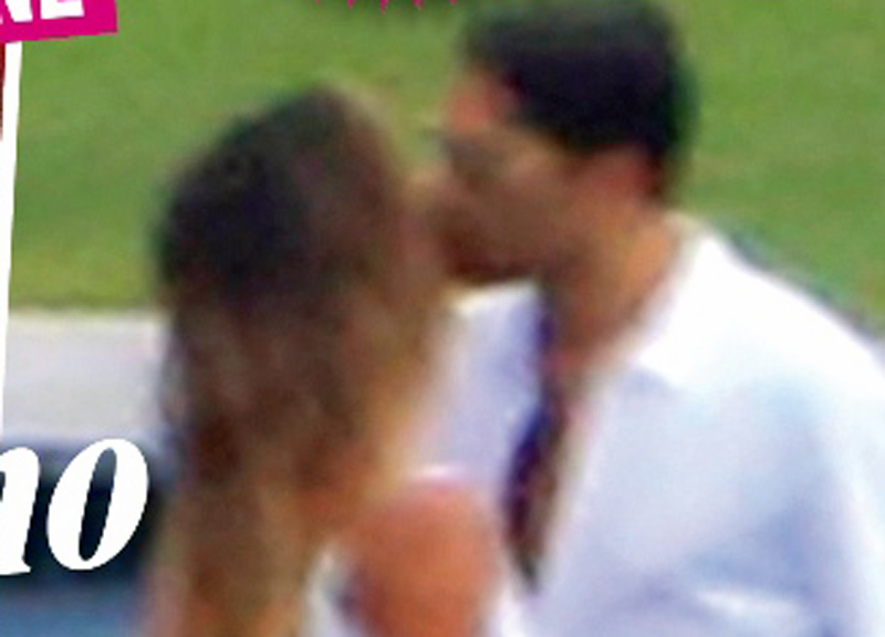 Belen, altro che Iannone: baci e ritorno di fiamma con Marco Borriello Belen, altro che Iannone: baci e ritorno di fiamma con Marco Borriello