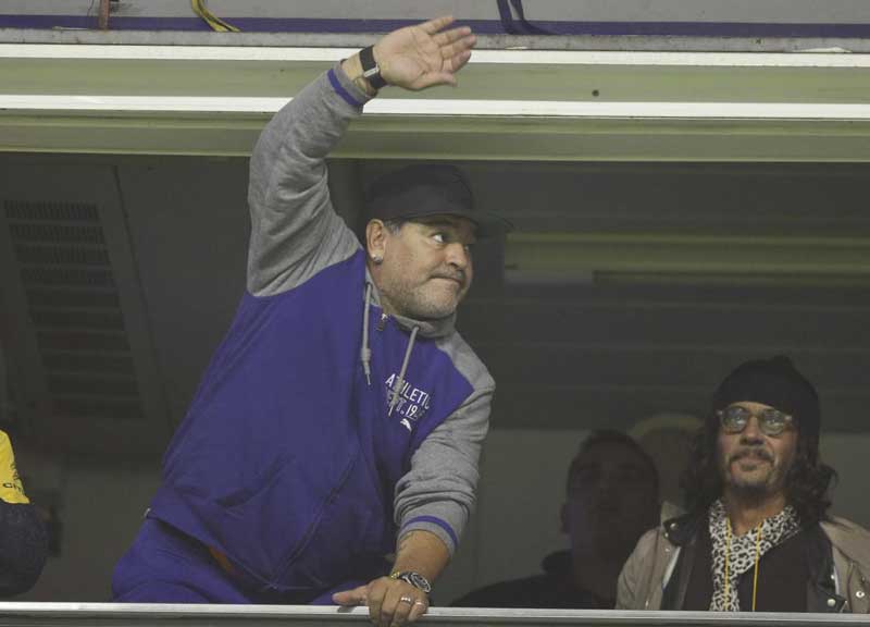 Diego Maradona prende a insulti Equitalia: il processo