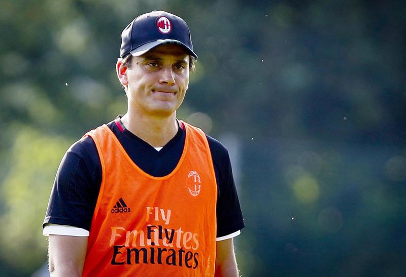 Milan, Montella ne lascia a casa altri 2: Bacca e De Sciglio. “Scelta tecnica”