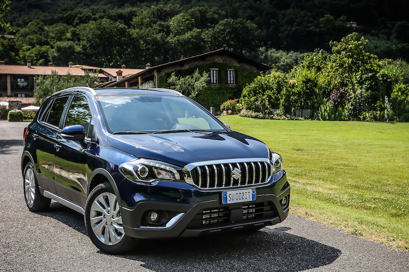 Nuova Suzuki S-CROSS: design inedito ed equipaggiamento da ammiraglia Nuova Suzuki S-CROSS: design inedito ed equipaggiamento da ammiraglia