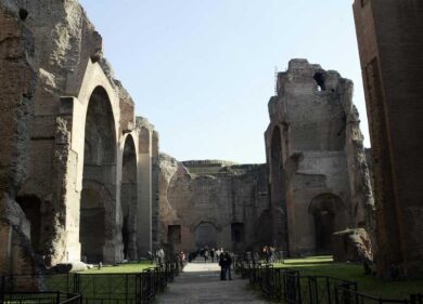 Una geisha tra le rovine di Caracalla. La Butterfly chiude la stagione