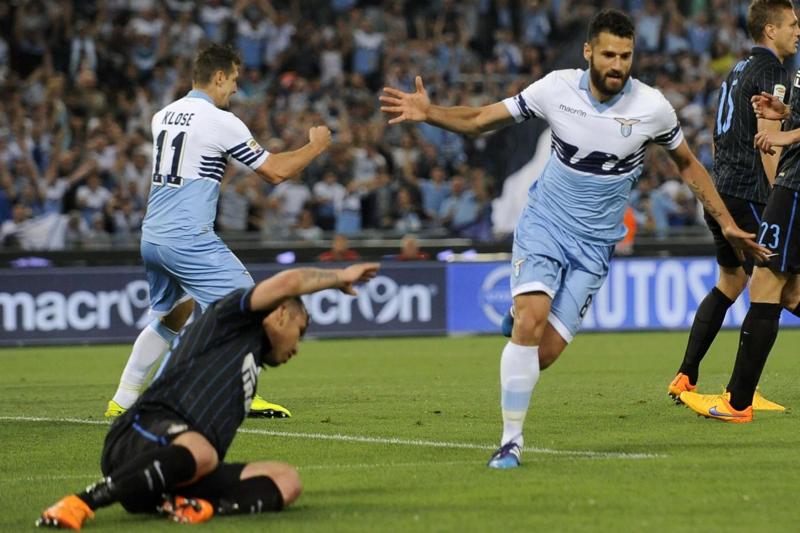 Inter: accordo con la Lazio: Candreva a un passo Inter: accordo con la Lazio: Candreva a un passo