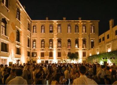 Calici di Stelle: esordio glamour sul Canal Grande