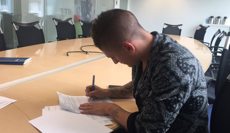 Verratti rinnova al 2021 con il Psg. Ingaggio da top player Verratti rinnova al 2021 con il Psg. Ingaggio da top player