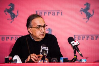 Ferrari, Marchionne festeggia i conti record, ma “insoddisfatto” in F1