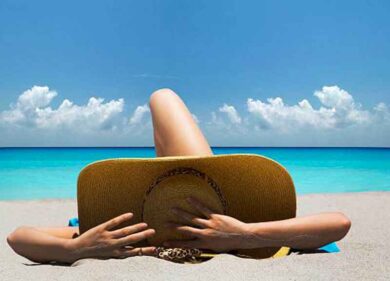 Capelli al sole: tutti i consigli per proteggerli