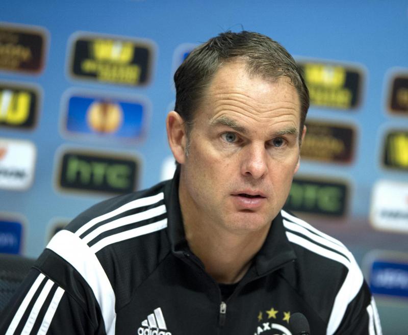 Inter-De Boer: “Icardi resta. Juve non imbattibile. Contattato 2 settimane fa” Inter-De Boer: “Icardi resta. Juve non imbattibile. Contattato 2 settimane fa”