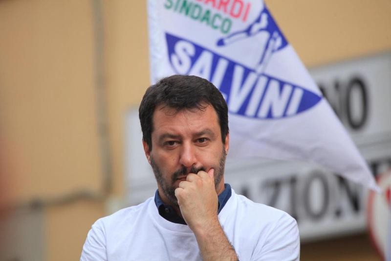 Salvini: Parisi candidato premier? Dai, non scherziamo. Si punta su chi vince Salvini: Parisi candidato premier? Dai, non scherziamo. Si punta su chi vince