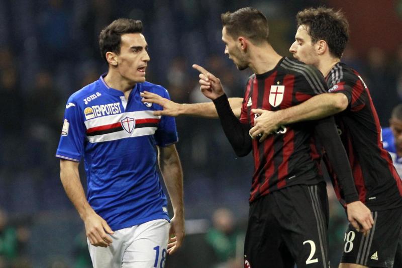 De Sciglio, pressing del Napoli. Montella. “Lui e Bacca restano al Milan” De Sciglio, pressing del Napoli. Montella. “Lui e Bacca restano al Milan”