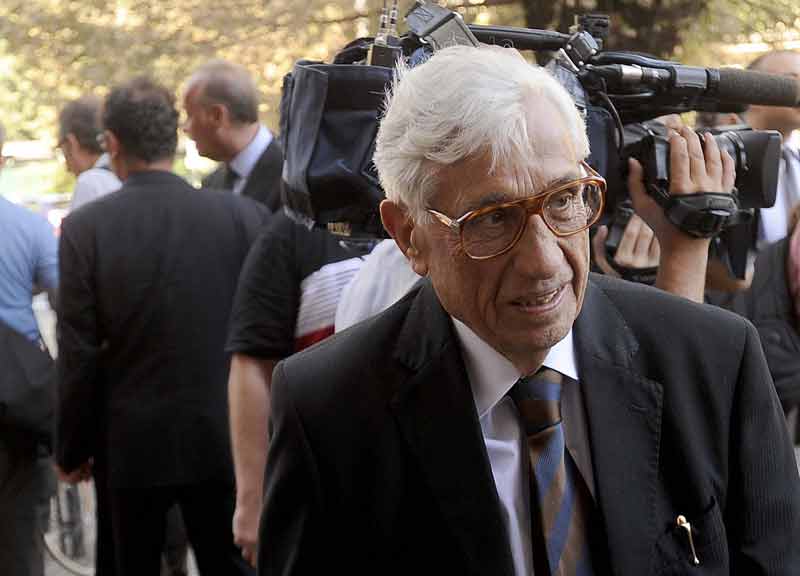 L’addio a Ettore Bernabei. Il saluto di mezzo secolo di volti noti L’addio a Ettore Bernabei. Il saluto di mezzo secolo di volti noti