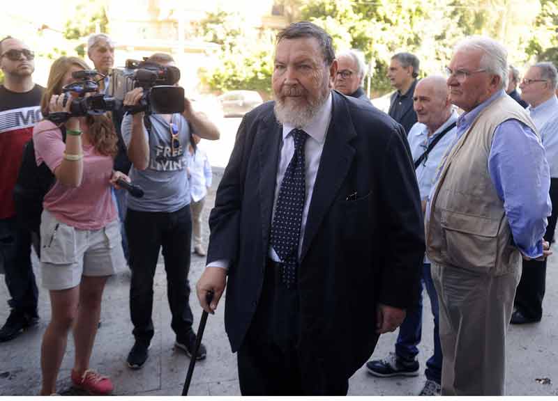 L’addio a Ettore Bernabei. Il saluto di mezzo secolo di volti noti L’addio a Ettore Bernabei. Il saluto di mezzo secolo di volti noti