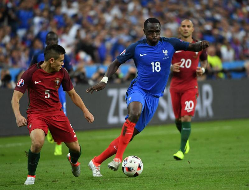 Sissoko all’Inter dal Newcastle: il Real Madrid nicchia e su Moussa… Sissoko all’Inter dal Newcastle: il Real Madrid nicchia e su Moussa…
