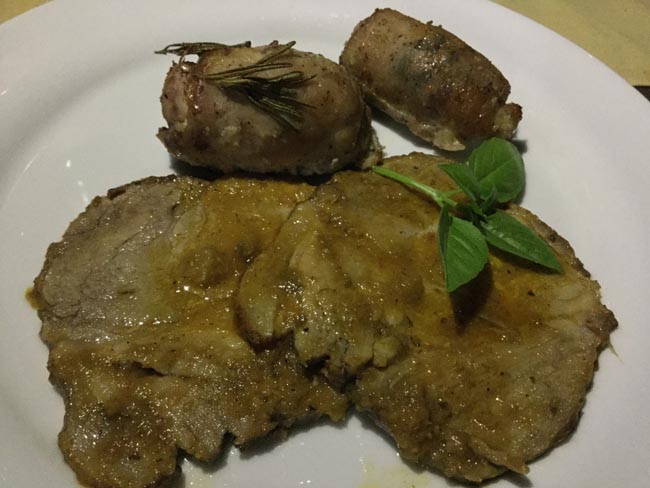 Una terrazza naturale sullo Jonio per gustare la cucina tradizionale Una terrazza naturale sullo Jonio per gustare la cucina tradizionale