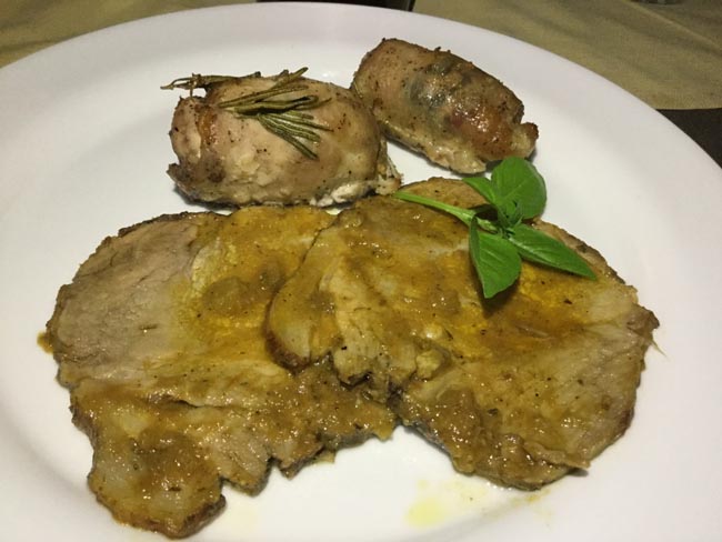 Una terrazza naturale sullo Jonio per gustare la cucina tradizionale Una terrazza naturale sullo Jonio per gustare la cucina tradizionale