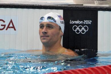 Olimpiadi 2016: Lochte inventò la rapina. Video: fu rissa dal benzinaio