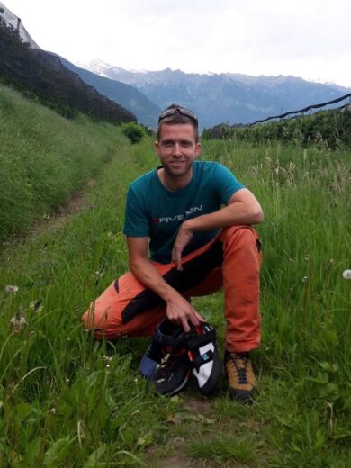 Uli Emanuele morto il base jump. Ultimo volo in Austria, poi lo schianto