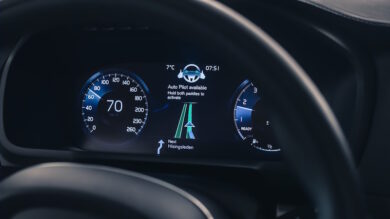 Matrimonio tra Volvo e Uber  per lo sviluppo di auto a guida autonoma