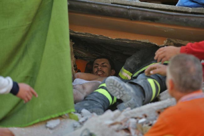 Terremoto, le foto del sisma che ha devastato il Centro Italia