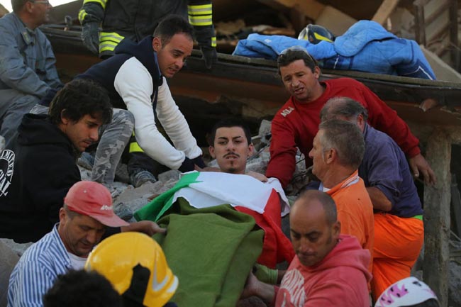 Terremoto, le foto del sisma che ha devastato il Centro Italia