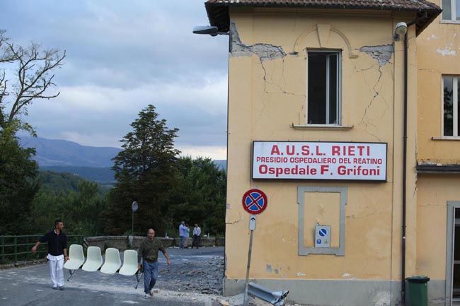 Terremoto, le foto del sisma che ha devastato il Centro Italia